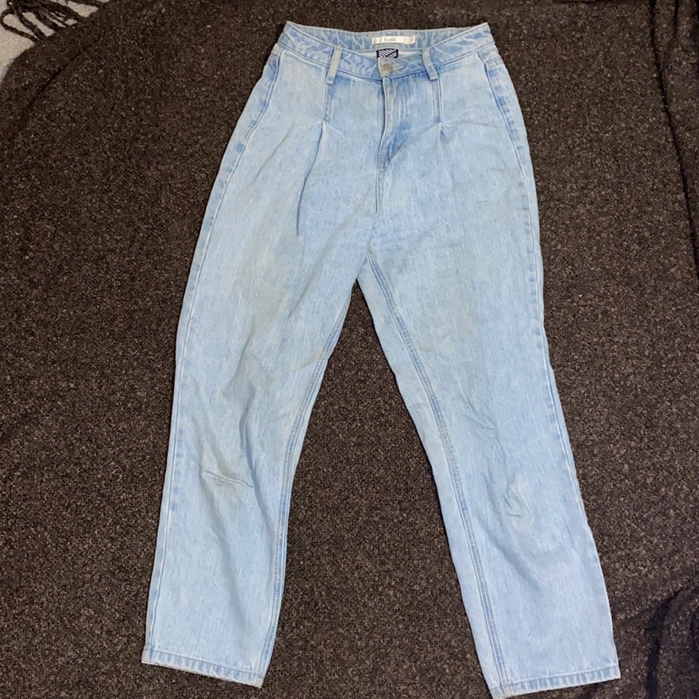 TWIK mom jeans